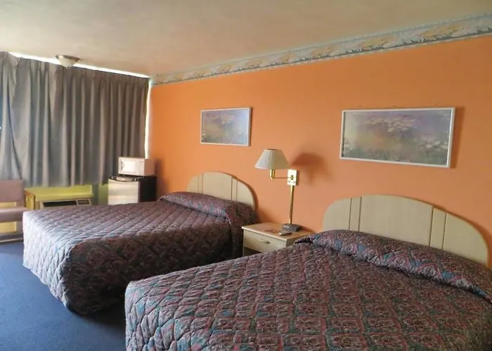 Innkeeper Motel 3*